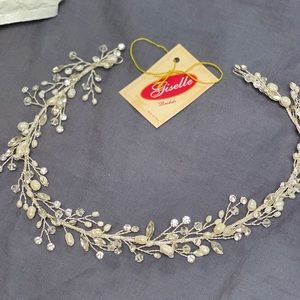 Custom bridal headpiece